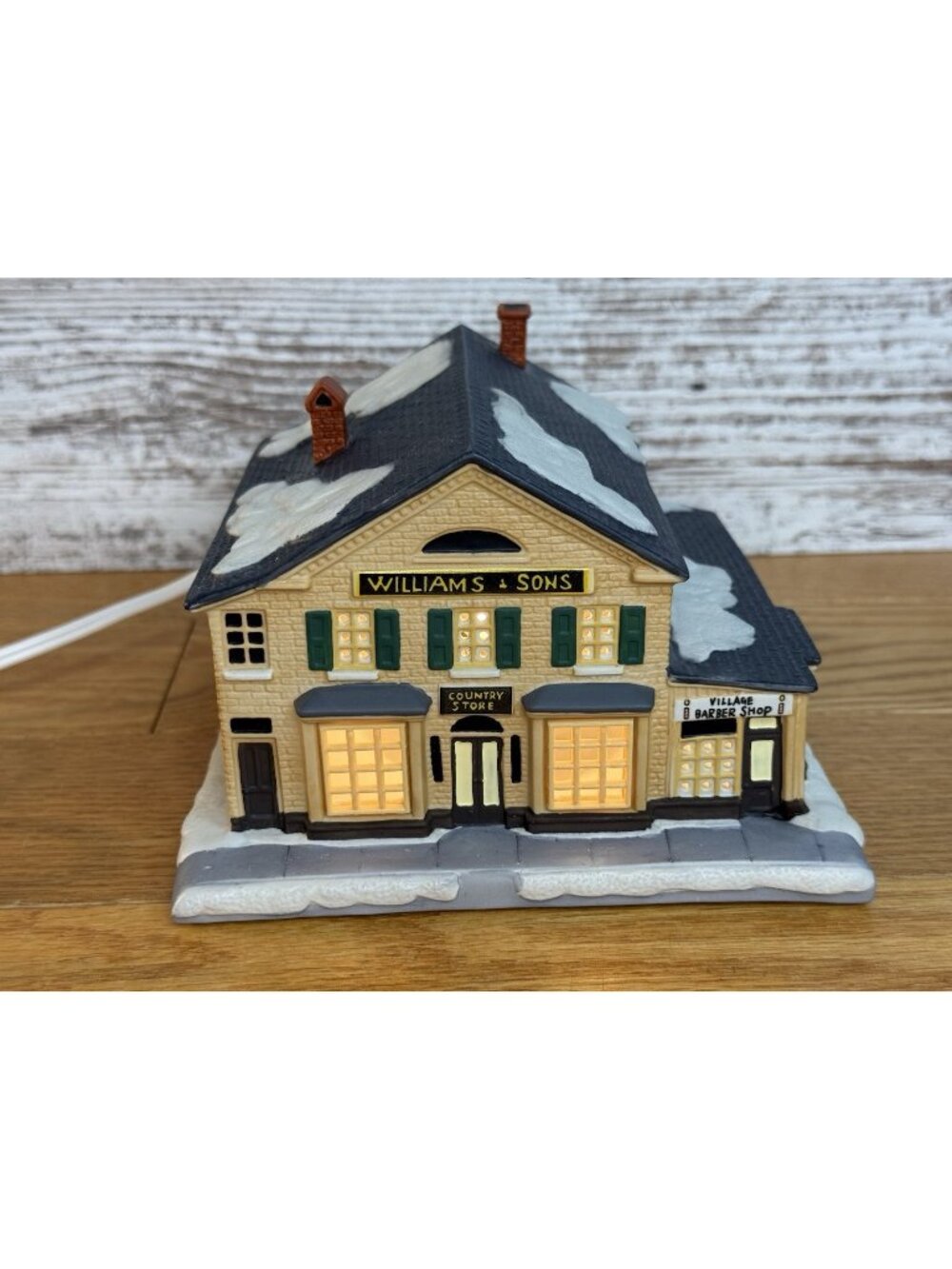 Hawthorne Village Norman Rockwell Williams+Sons Country Store #79534 In Box COA